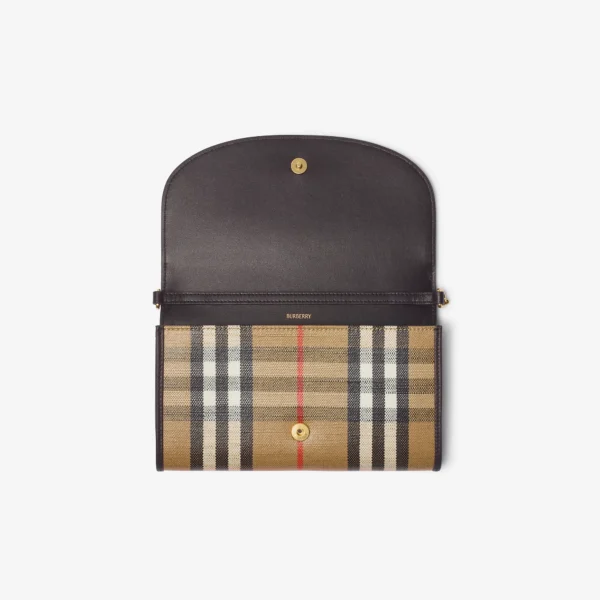 Burberry bags | Authentic Burberry bags 2025 summer Burberry new Highlands Chain Strap Wallet​ - Image 4